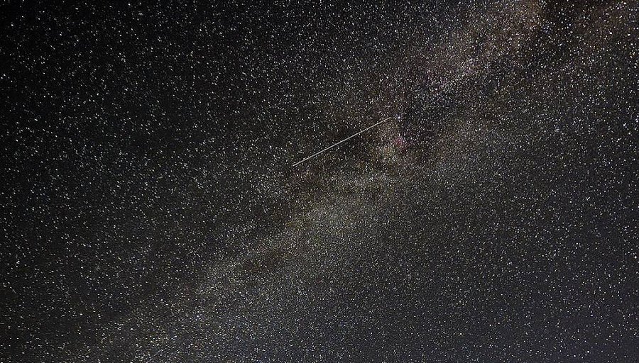 В ближайшие ночи можно наблюдать метеоритный дождь Персеид - Это интересно