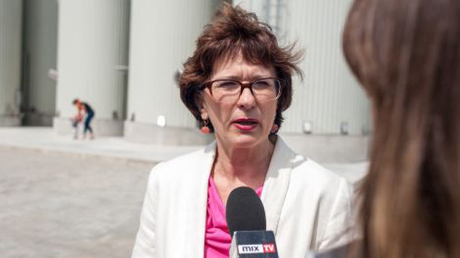 ЕВРОДЕПУТАТА ПОРАЗИЛИ РУССКИЕ СУБТИТРЫ В КИНО - Литва и страны Балтии