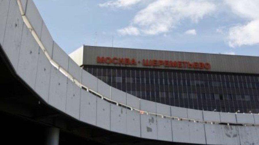 В Шереметьево из-за ошибки в паспорте завелся «второй Сноуден» - В Мире