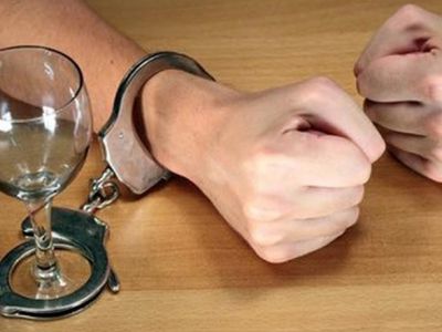 В России могут запретить продажу алкоголя по выходным - Наука и здоровье