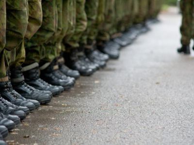 Ищешь работу? Приходи служить в армию! - В Висагинасе