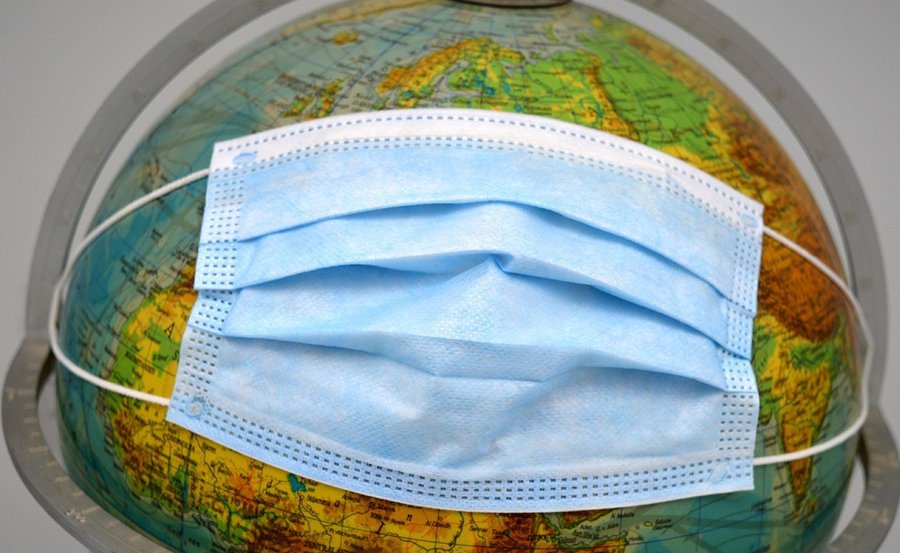 Примерно 35 проц. завезенных в Литву случаев коронавируса - из Великобритании - Литва и страны Балтии