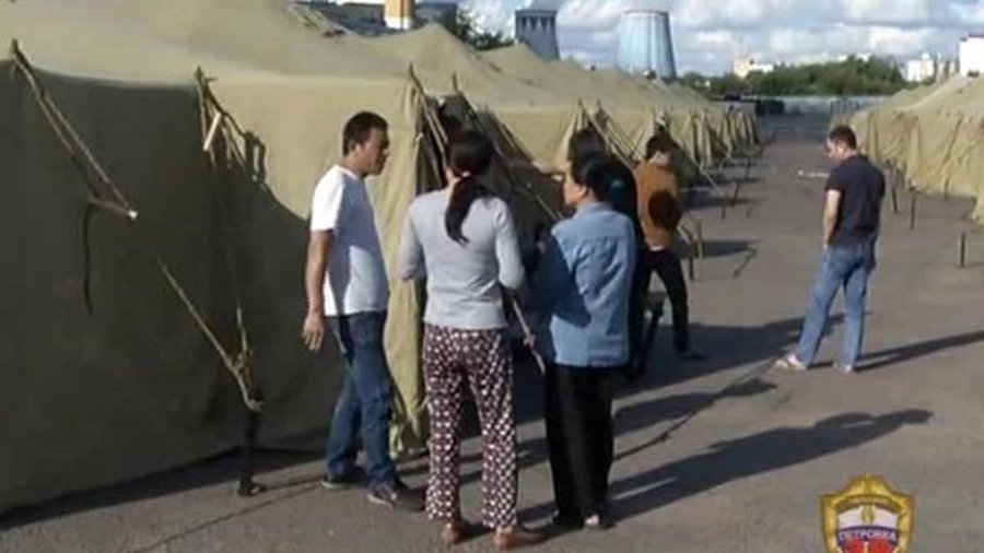 Лагерь для мигрантов в Москве грозит международными проблемами - В Мире