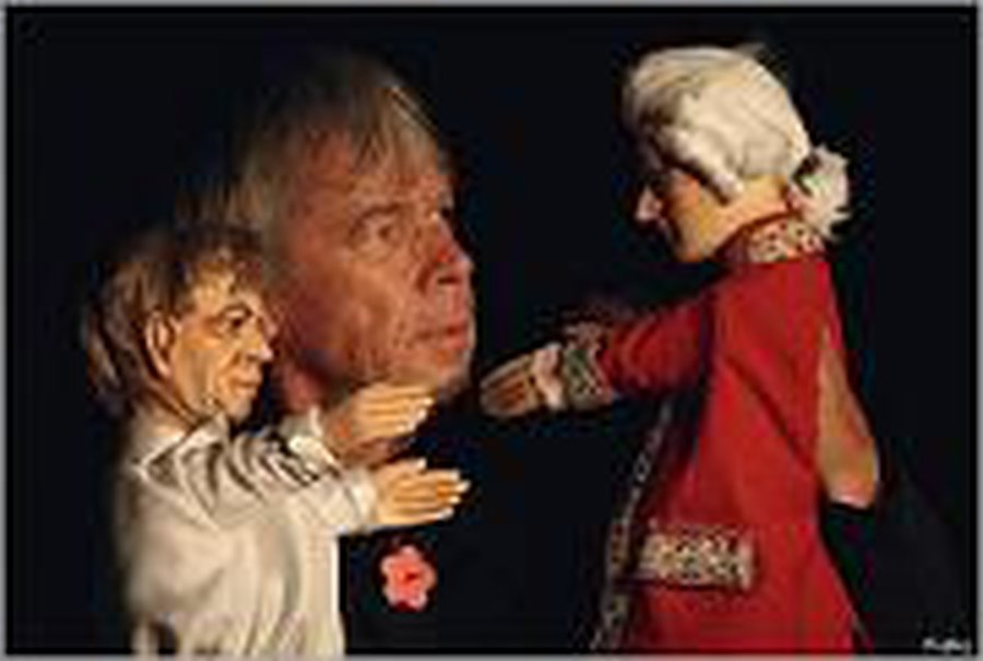 Приглашает фестиваль моноспектаклей «Atspindys» - В Висагинасе