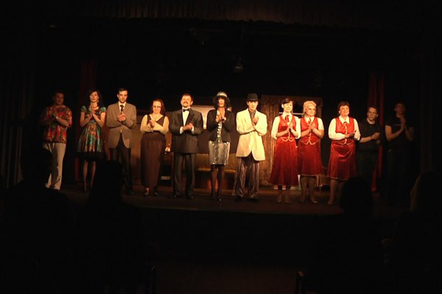 «Он, она, окно и тело» - В Висагинасе