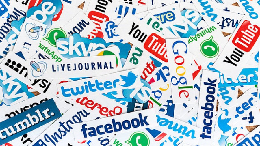 Times: Россия ведет в соцсетях кампанию по дезинформации британских подростков - В Мире