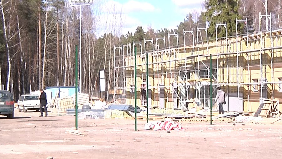 Шутки в сторону – в проекте реконструкции городского стадиона обнаружены недочеты - В Висагинасе