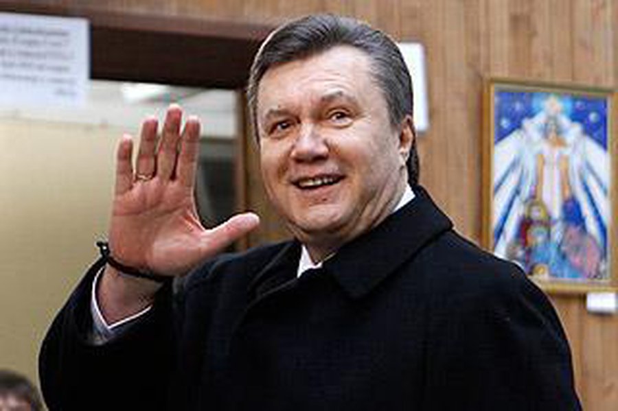 Суд приостановил решение украинского ЦИК о победе Януковича - В Мире