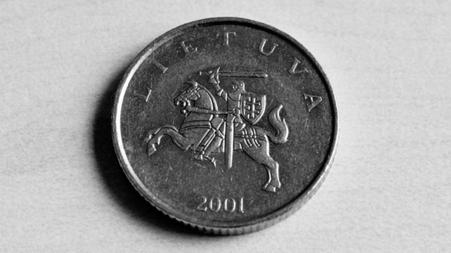 Борьба с тенью: цена бизнес-удостоверения – от 1 лита - Литва и страны Балтии