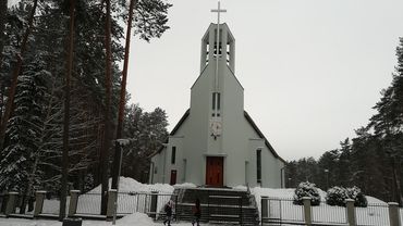 Католическая церковь отменила публичные богослужения в Литве