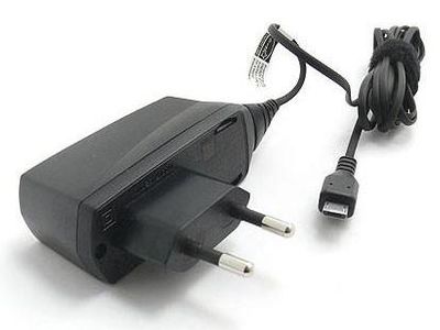 К концу 2011 года появится единая  «зарядка» для всех видов мобильных - В Мире