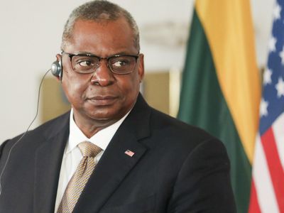 Глава Пентагона пообещал Литве поддержку в отражении угроз авторитарных режимов - В Мире