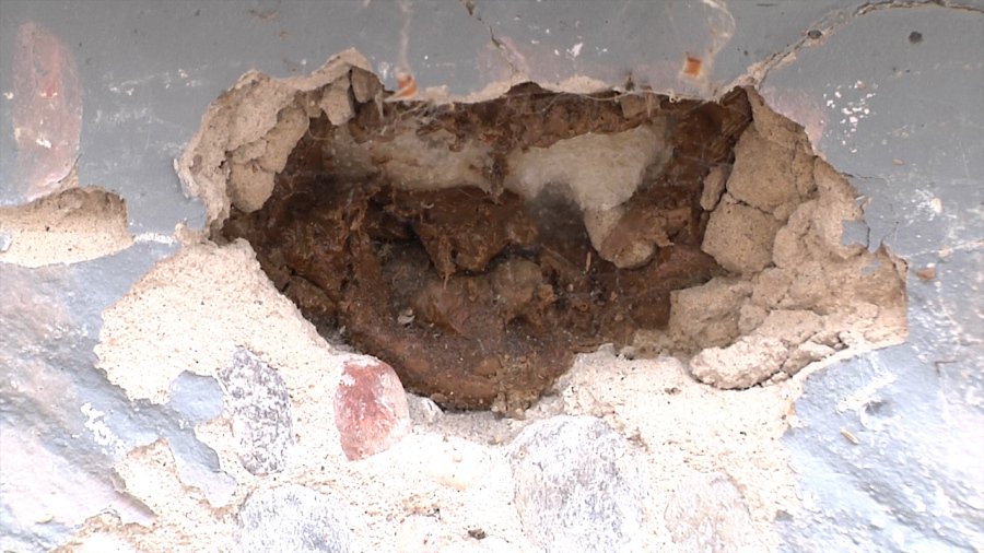 Правильно ли заделываются межпанельные швы?  - В Висагинасе