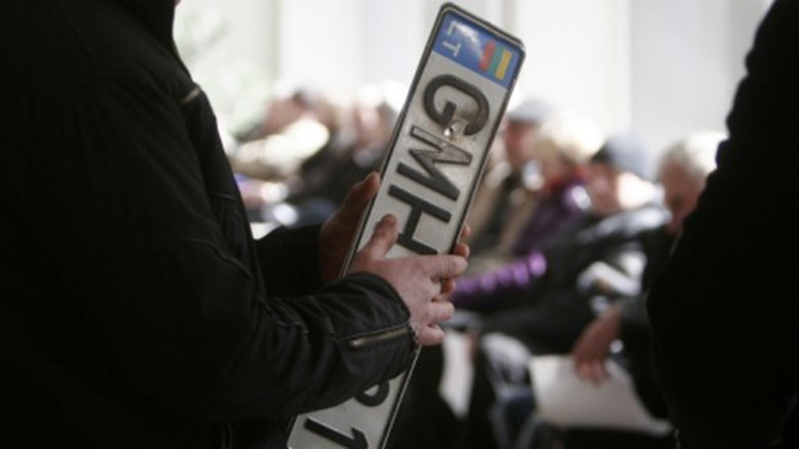 Не хочешь номер машины «ГЕЙ» — заплати еще 50 литов - Хобби, отдых и развлечения