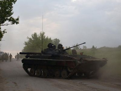 Ополчение: В ходе боя под Луганском украинские силовики убили семь ополченцев, по ошибке расстреляли 30 сослуживцев - В Мире