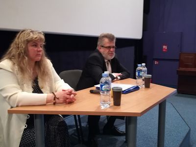 Профсоюзы бюджетников, предприятий самоуправления и медиков объединяются - В Висагинасе