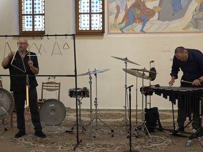 Музыкальная перкуссия под сводами православного храма (видео) - В Висагинасе