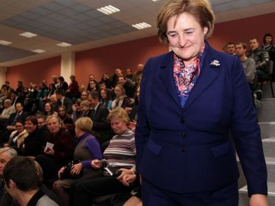 Граужинене обещает начать возвращать пенсии зимой - Литва и страны Балтии