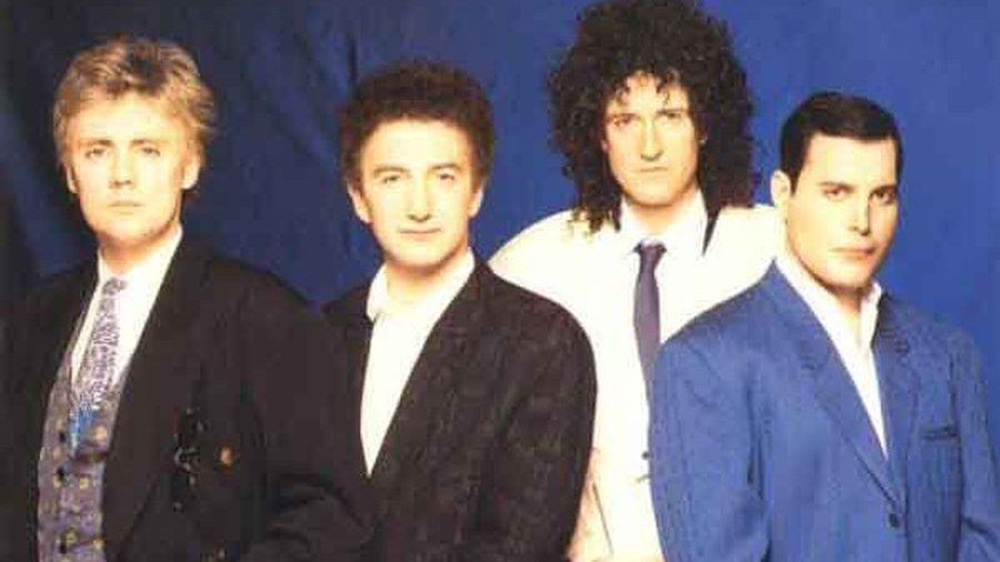 УЕФА платит за использование песни группы «Queen» - Культурные и спортивные мероприятия