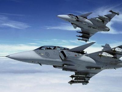 НАТО продлило миссию по воздушному патрулированию Прибалтики - Литва и страны Балтии