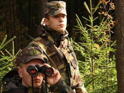 Литовские пограничники в Игналинском районе задержали 21 нелегала


 - Литва и страны Балтии