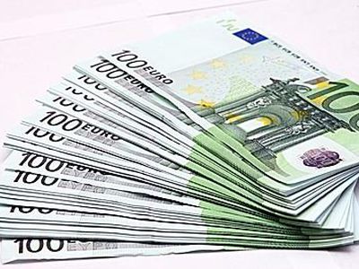 Германия согласна выделить помощь Испании из европейского стабфонда
 - В Мире