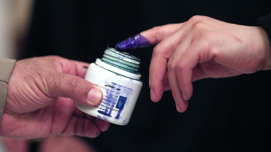 Взрыв на востоке Ирака унес не менее 30 жизней в первый день выборов - В Мире