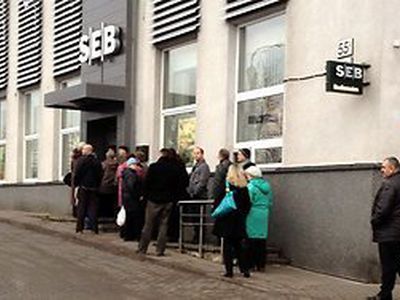 Вкладчики банка Snoras проявляют еще больше интереса к своим деньгам
                                 - Литва и страны Балтии
