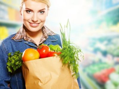 Торговцы зарабатывают на реэкспорте фруктов в Россию - Литва и страны Балтии