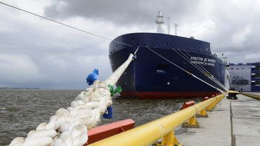 Российский танкер прорубил Северный морской путь за рекордные 6,5 дней