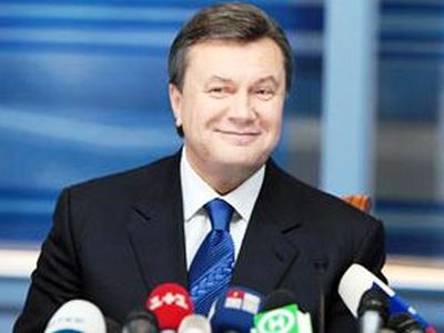 На Украине обработаны все электронные протоколы: Янукович — 35,32%, Тимошенко — 25,05%, «Против всех» обошел Протывсиха  - В Мире