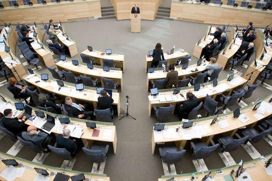Už Seimo posėdžių nelankymą – apkalta - Lietuva ir Baltijos šalys
