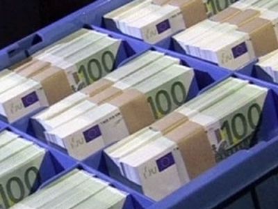 Мировой бизнес готовится к краху евро
                                                                 - В Мире