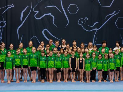 Триумф висагинских акробатов в Эстонии: с международных соревнований привезли 12 комплектов медалей - Висагинас и висагинцы