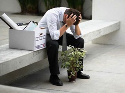 В период упадка экономики безработных мужчин больше, чем женщин                                                                 - Литва и страны Балтии