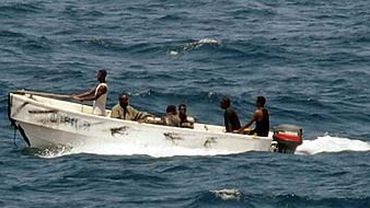 Сомалийские пираты захватили американский буксир
