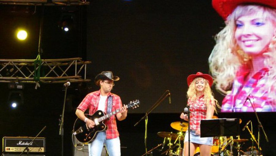 «Prospektas» приглашает на вечер живой музыки (обязательна резервация столика) - Реклама