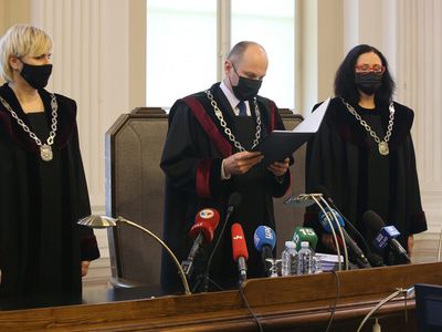 Посольство России: "заведомо неправомерное" решение суда по "делу 13 Января" не останется без ответа - В Мире