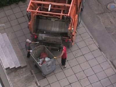 БЕЗ ЦЕНЗУРЫ: Разве квадратные метры мусорят? - Без цензуры