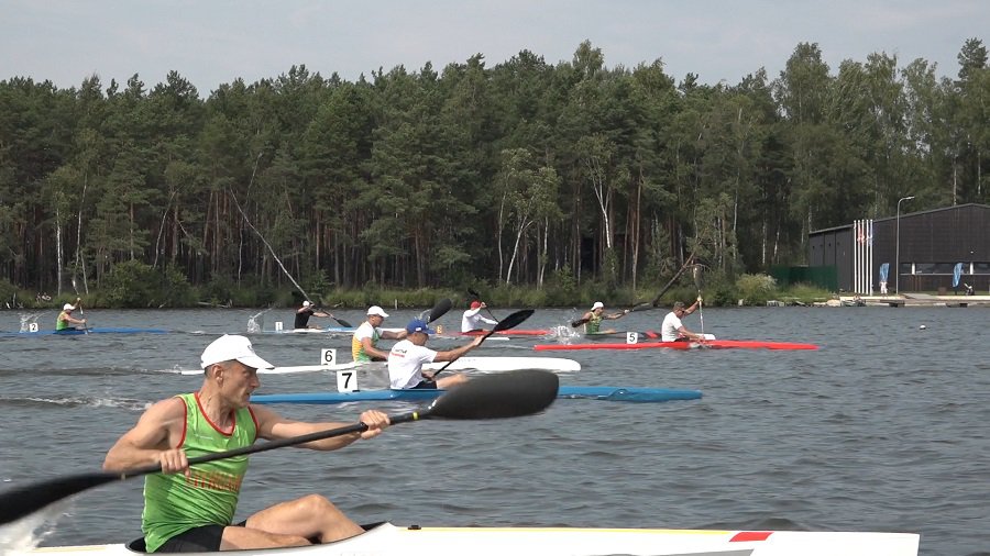 Первенство посвященное 35-летию становления Висагинской гребли (видео) - В Висагинасе