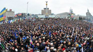Власти Киева потребуют компенсации от организаторов массовых акций