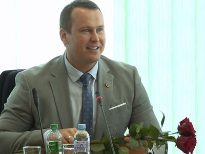 Врио мэра Евгений Шуклин: «Работы не боимся» (видео) - В Висагинасе