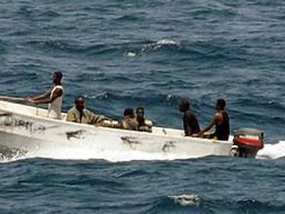 Сомалийские пираты захватили американский буксир - В Мире