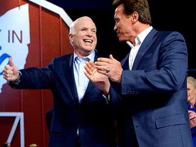 Шварценеггер советует Обаме делать ноги - В Мире