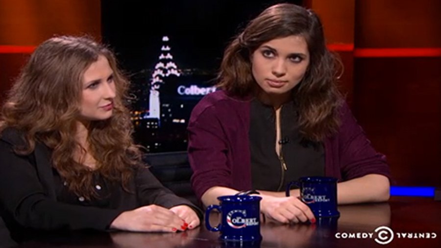 Pussy Riot стали гостями комедийной передачи в США - Хобби, отдых и развлечения