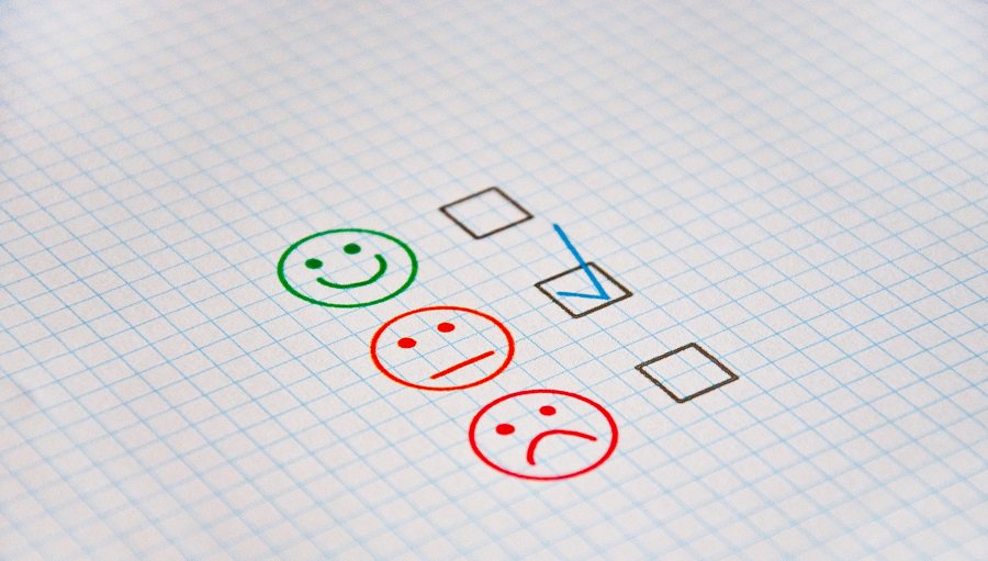 В Литве значительно сократилось число жителей, считающих, что положение в стране улучшается - Литва и страны Балтии