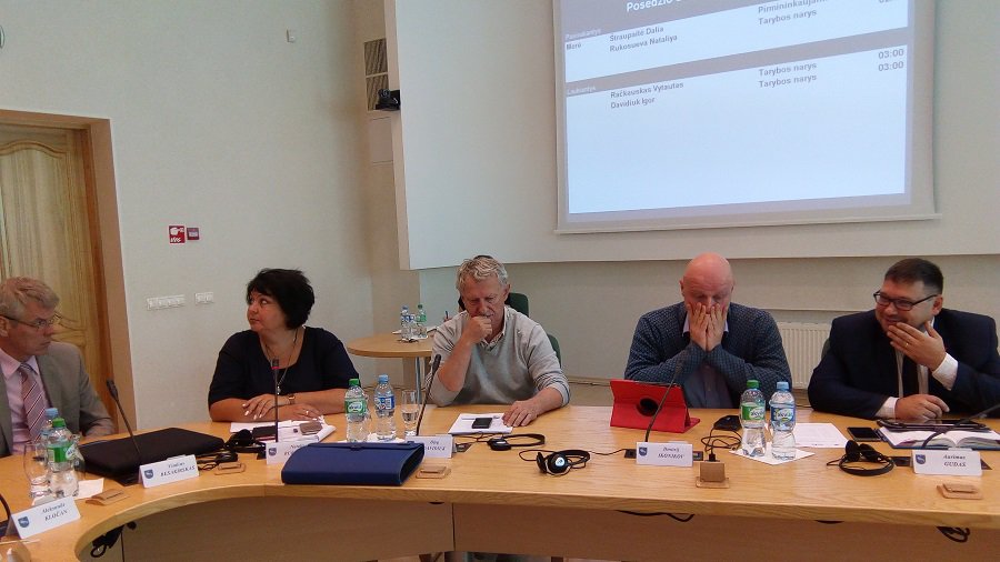 Решение о присвоении Г. Удовенко звания Почетного гражданина отложено - В Висагинасе