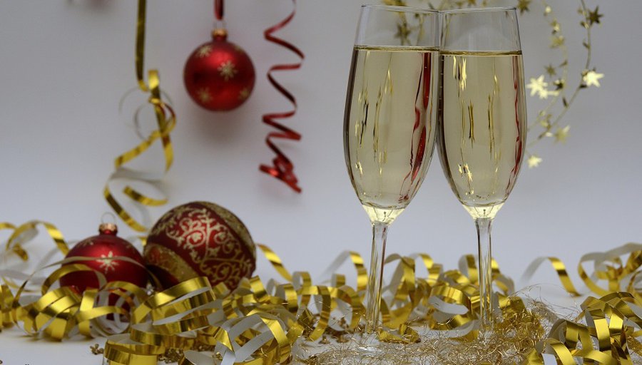 Новогодняя ночь в ресторане "Kornealita" - Реклама