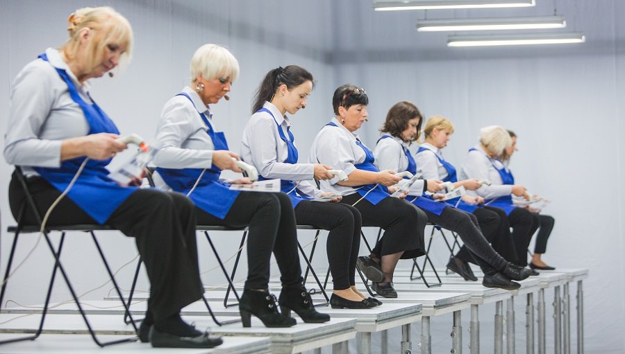 Patikrinta kokybė: Frida Kahlo, žmogus iš Podolsko ir 10 kasininkių opera - Visagine