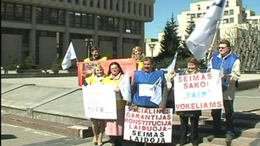 Литовские профсоюзы выступают против поправок к Закону «О болезни и материнстве»